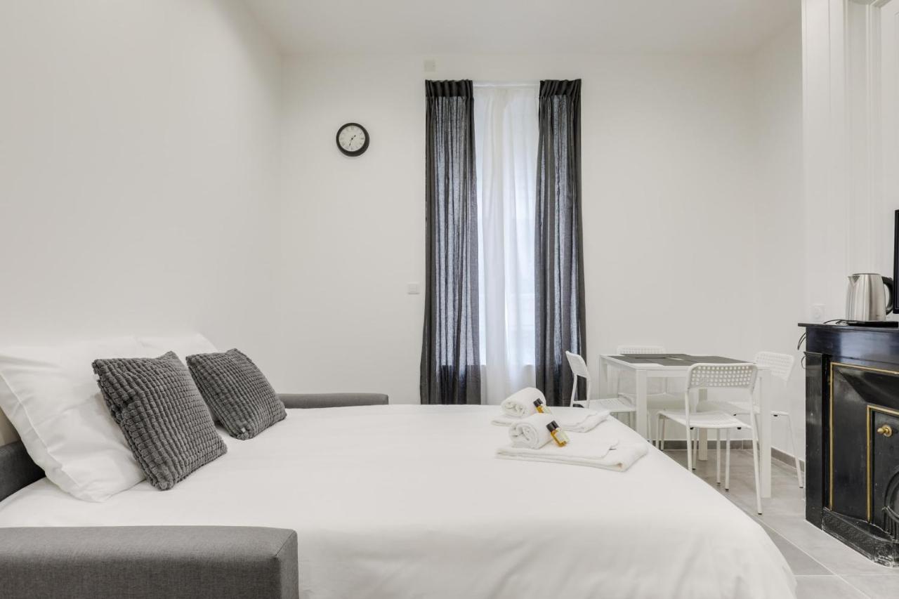 Апартаменты Guestready - 1-Br, 5 Minutes From Train Station Лион Экстерьер фото