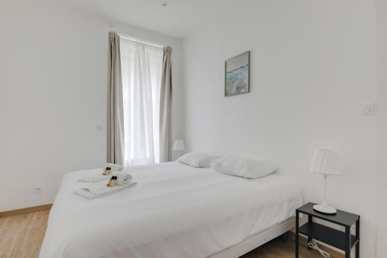 Апартаменты Guestready - 1-Br, 5 Minutes From Train Station Лион Экстерьер фото
